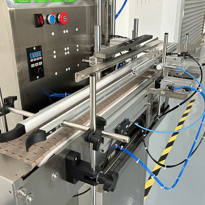 deterjen cair 4 Nozzles Mesin pengisian pompa magnetik cair